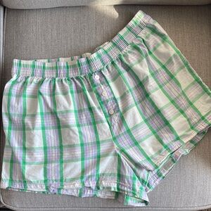 Super cute Old Navy Plaid Green and Purple Shorts, 100% cotton, medium